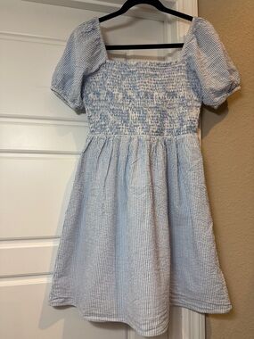 Sail to Sable Light Blue Seersucker Puff-Sleeve Smocked Dress
